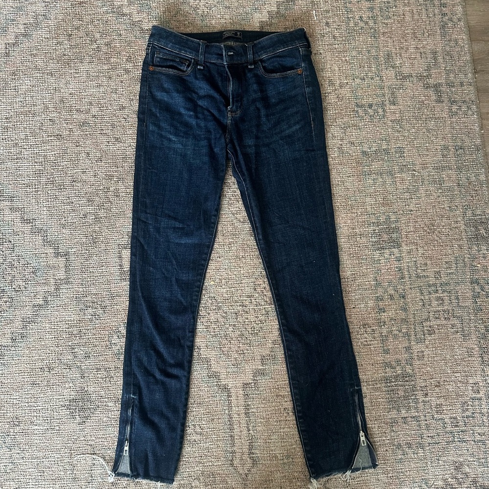 Abercrombie & Fitch Dark Blue Jeans